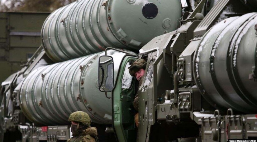 США предупреждают о санкциях против Турции за размещение систем С-400