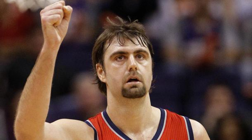 Бывший баскетболист Мехмет Окур станет тренером в NBA