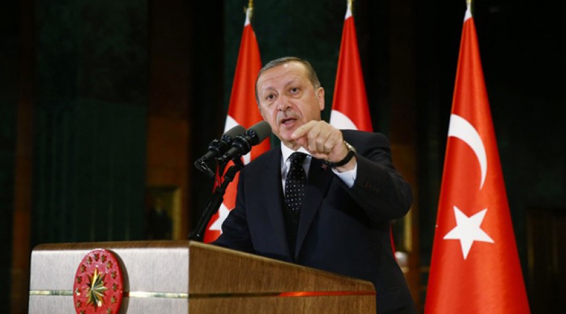 Турция призывает к совместным усилиям по преодолению кризиса в Боснии