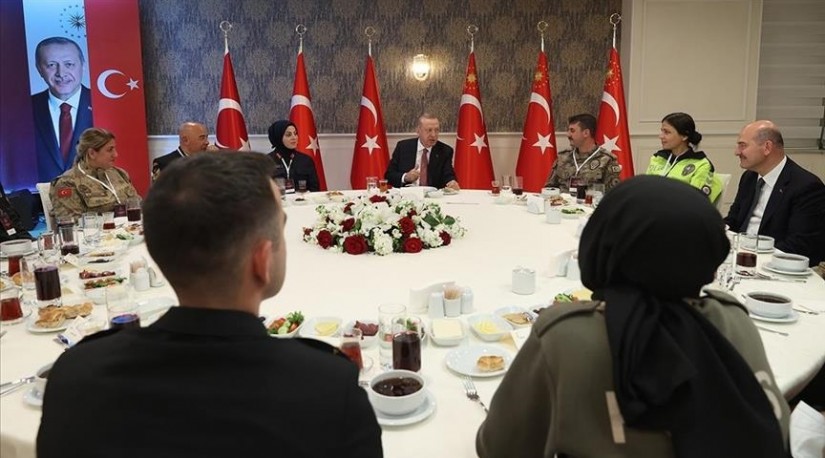 Президент Эрдоган встретился с представителями правоохранительных органов