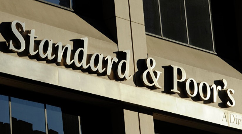 S&P понизило кредитный рейтинг Турции